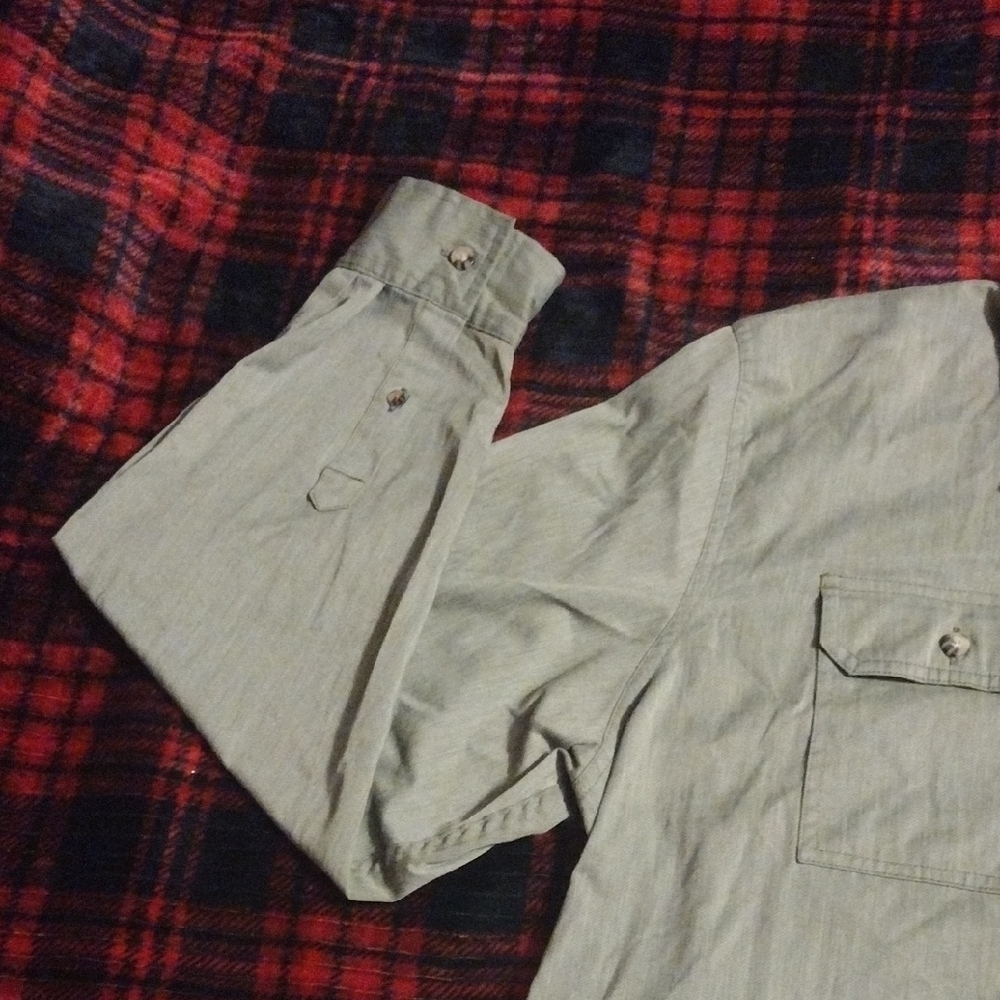 Wrangler Light Gray Button-Up Shirt - Picture 6 of 7